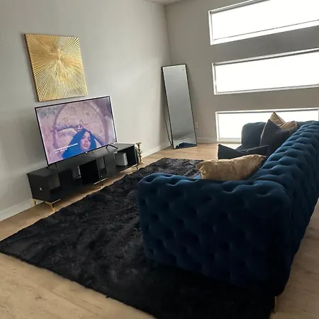 Villa Beautiful Modern Experience